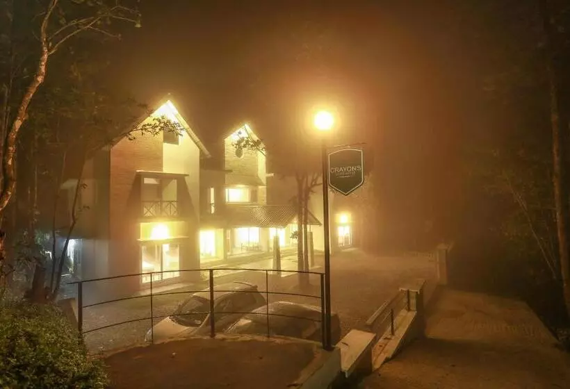 Majatalo Crayons Guest House Munnar