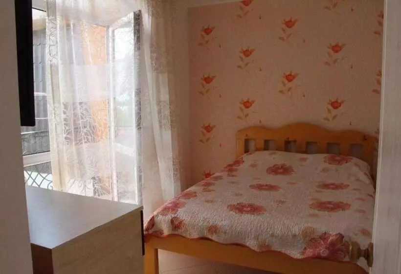 پانسیون Guest House Albatros