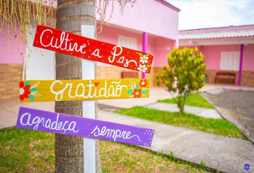 پانسیون Pousada Do Recanto Feliz