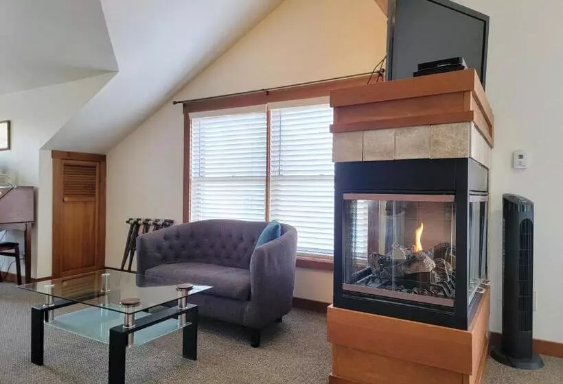 Retkeilymaja The Heron Inn And Day Spa