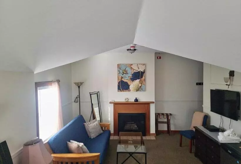 Retkeilymaja The Heron Inn And Day Spa