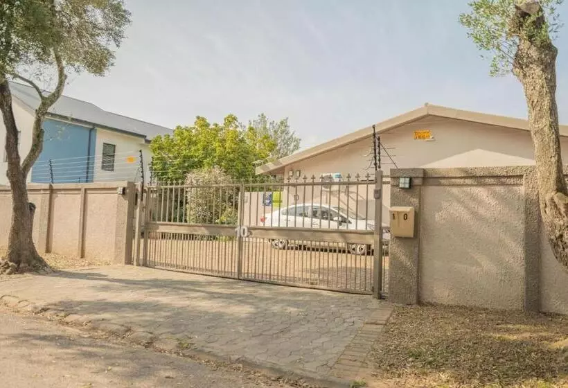 Majatalo 10 Windell Self Catering Accommodation