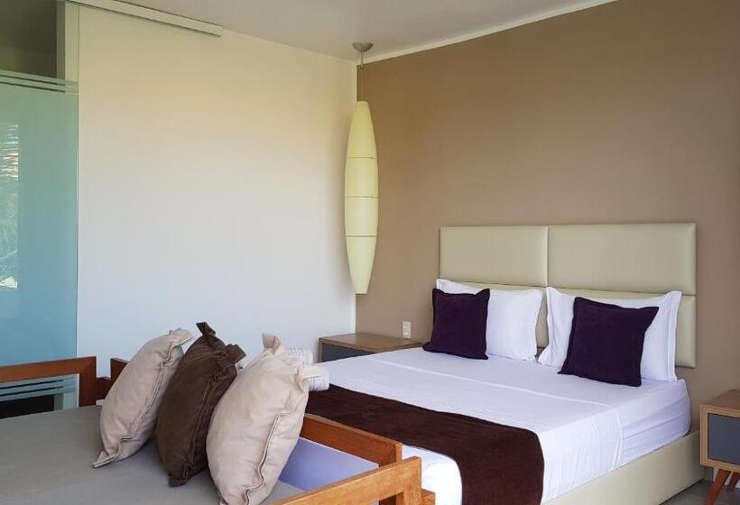 Ravenala Hotel Boutique