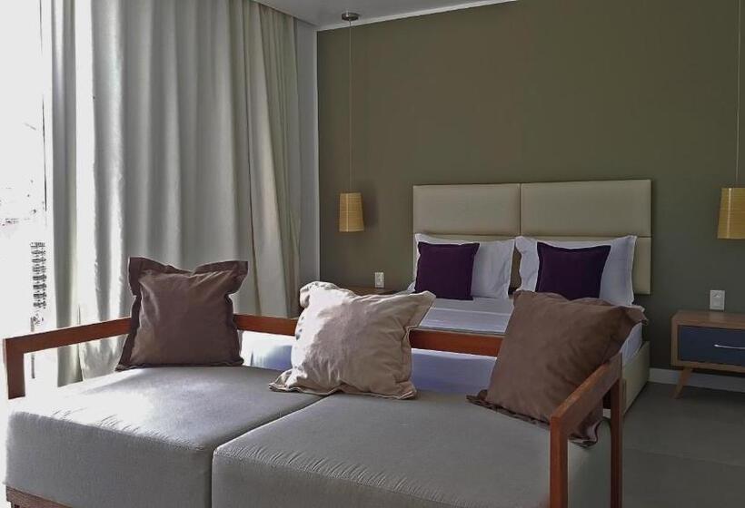 Ravenala Hotel Boutique