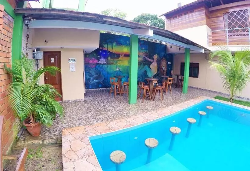 ユースホステル Amazon City