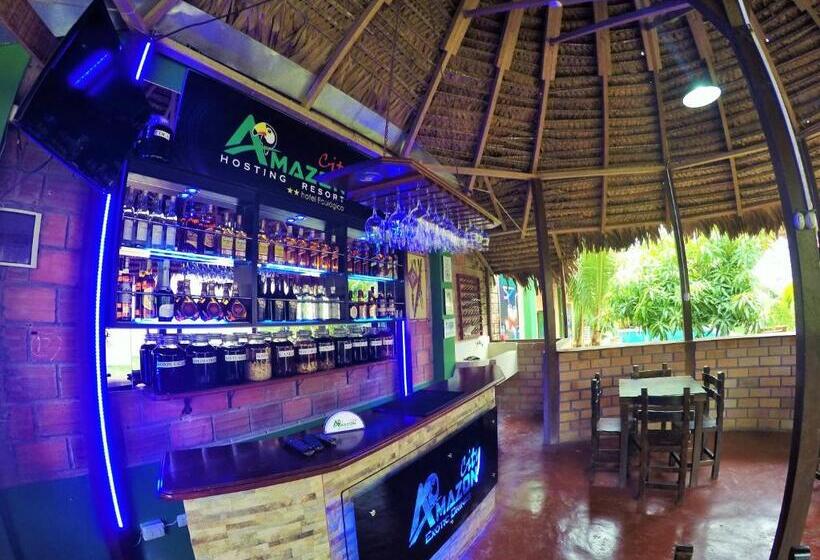 ユースホステル Amazon City