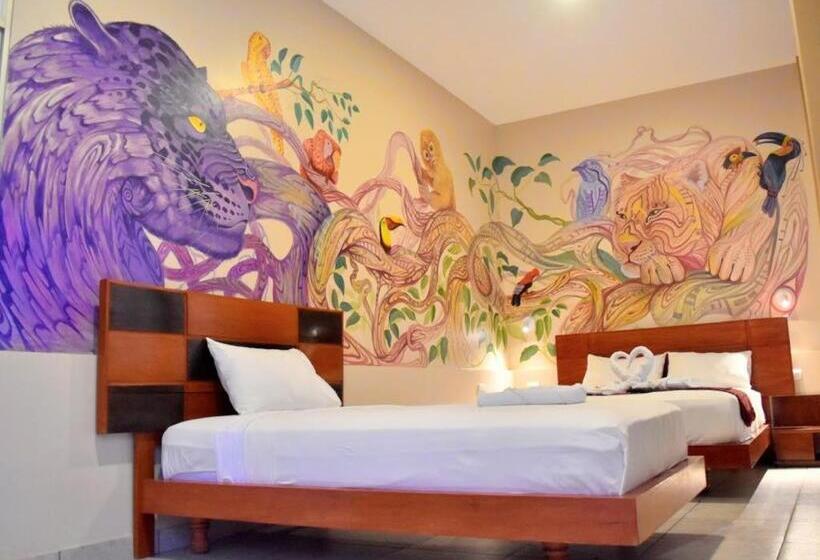 ユースホステル Amazon City