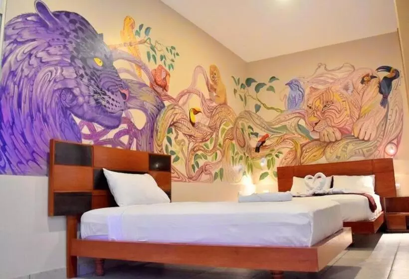 ユースホステル Amazon City