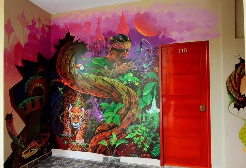 ユースホステル Amazon City