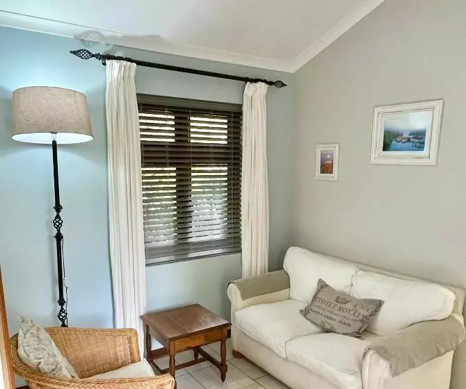 ペンション Aberdour Guesthouse