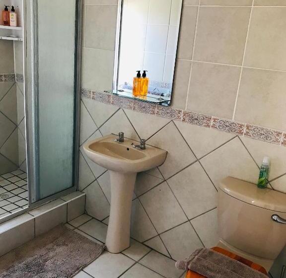 פנסיון Aberdour Guesthouse