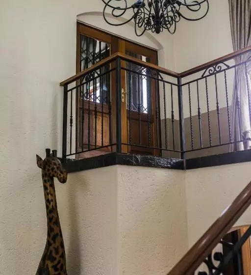 Majatalo Van Dykshuis Guest House