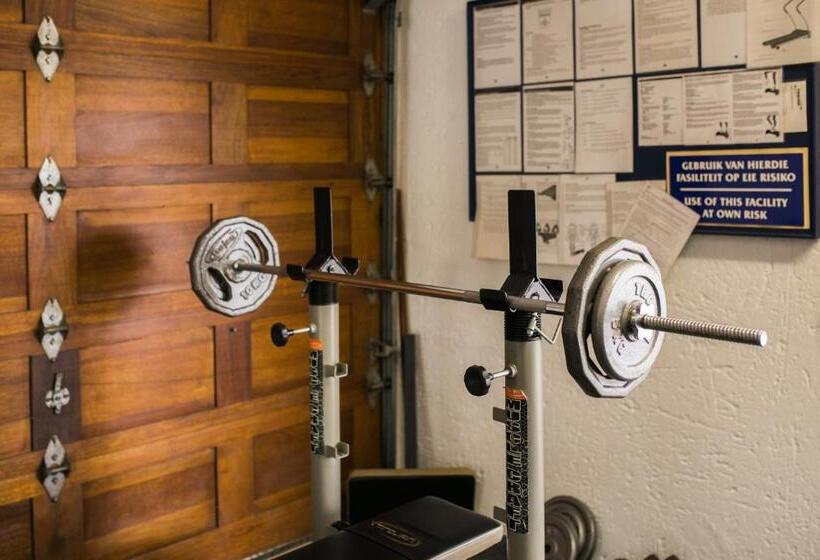 膳宿费 Van Dykshuis Guest House