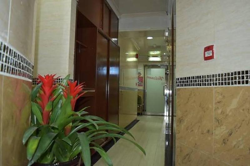 پانسیون Astronaut S