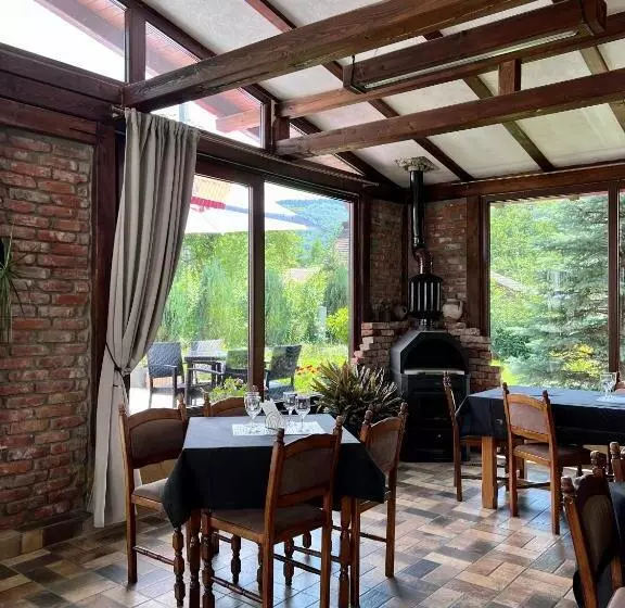 ペンション Casa Cenţiu