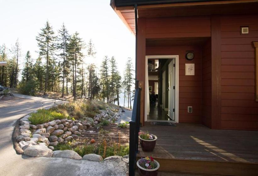 Pension Crooked Tree Guest Suites