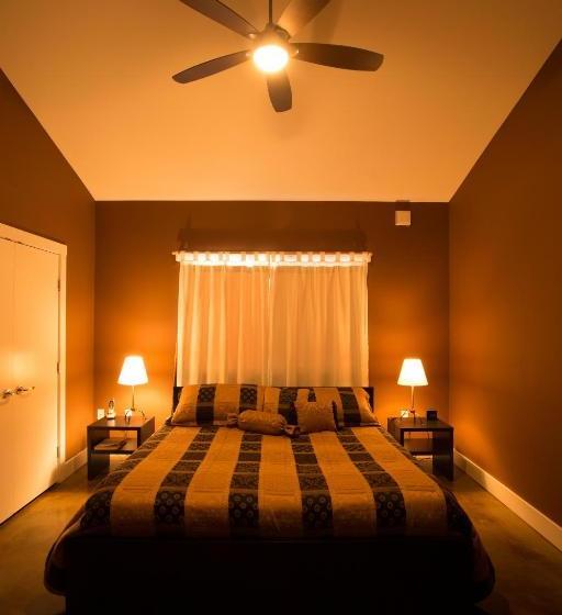 Pension Crooked Tree Guest Suites