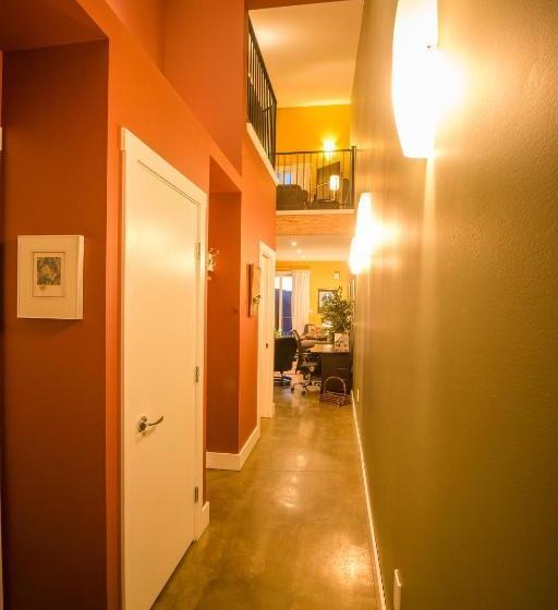 Pension Crooked Tree Guest Suites