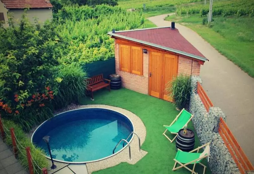 Majatalo Vinařský Penzion Přední Hora