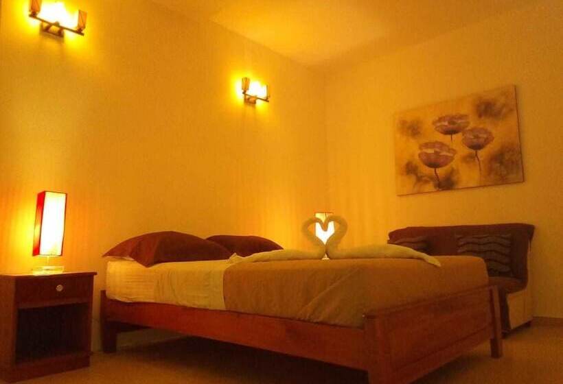 Casa Juliana Hostal   Hostel