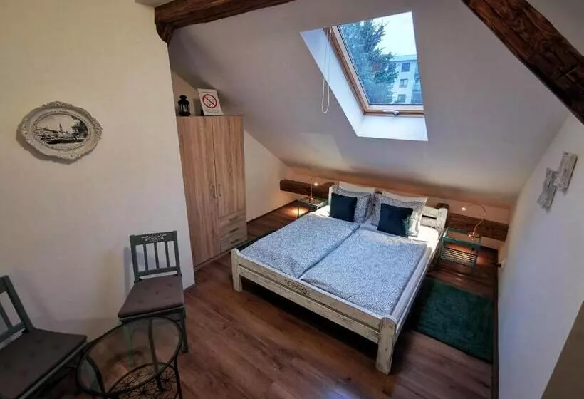 Majatalo Guest House Relić