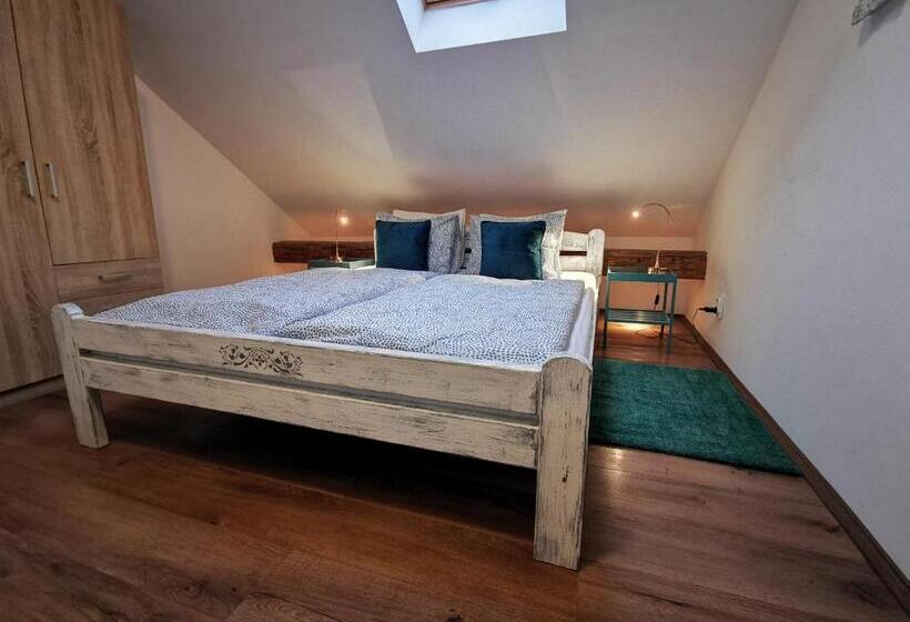 پانسیون Guest House Relić