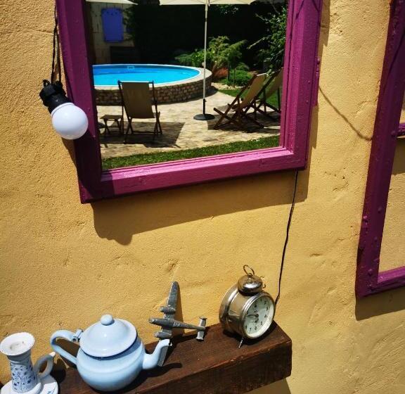 پانسیون Guest House Relić