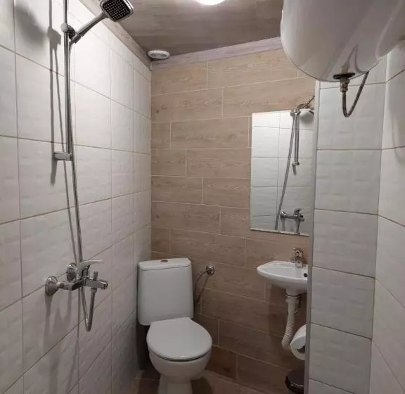 پانسیون Guest House Tedi