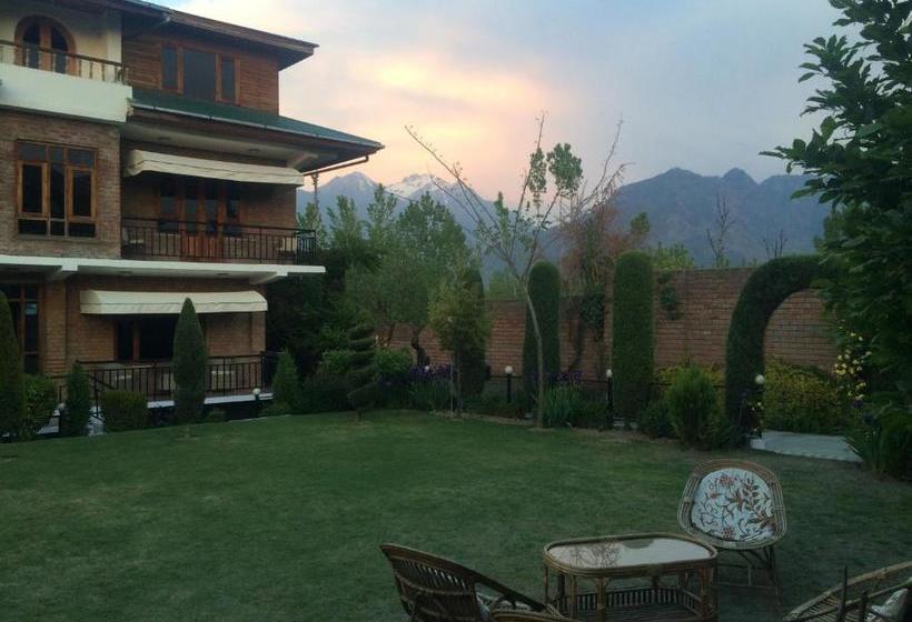 Pensionat The Oasis Srinagar