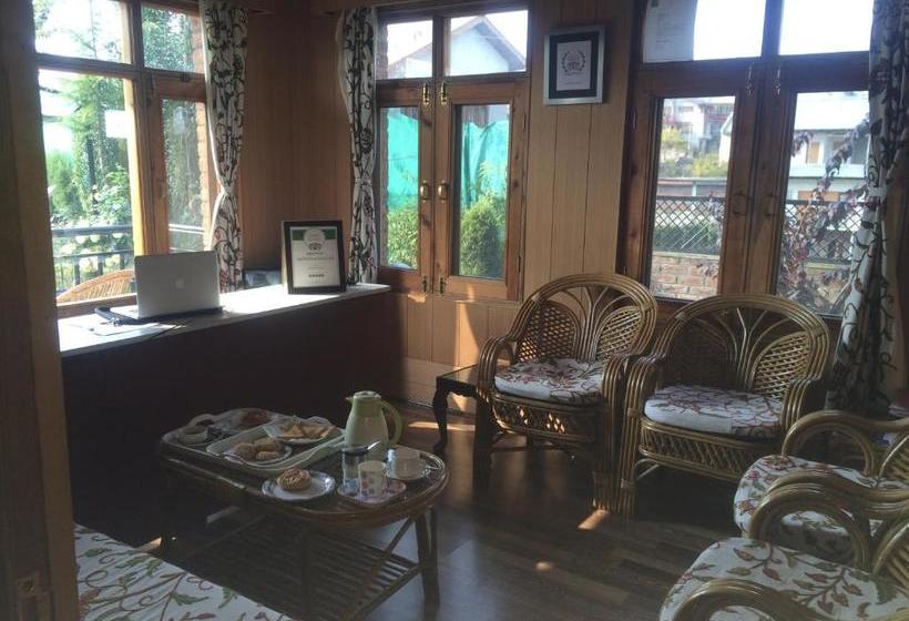 Pensionat The Oasis Srinagar