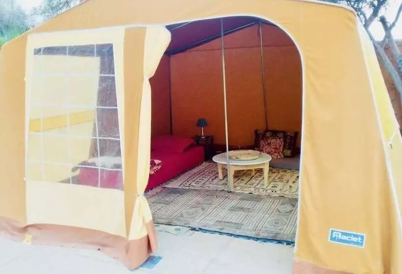 Retkeilymaja Gite Le Nomade