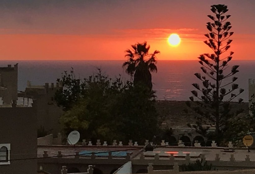 هاستل Gite Le Nomade