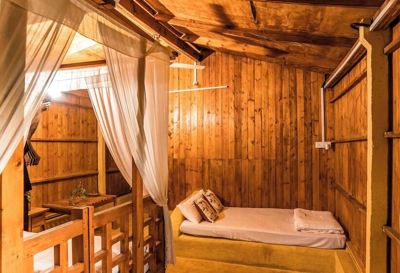 Schronisko Jamboree Creek Yoga