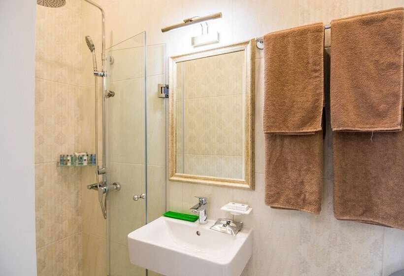 פנסיון Boutique Guest House Coco