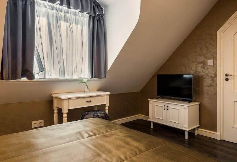 פנסיון Boutique Guest House Coco