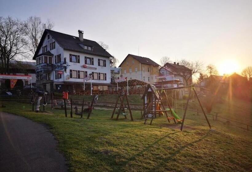 Pensione Resort Mezná