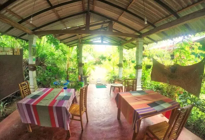پانسیون The Otunna Guest House Sigiriya