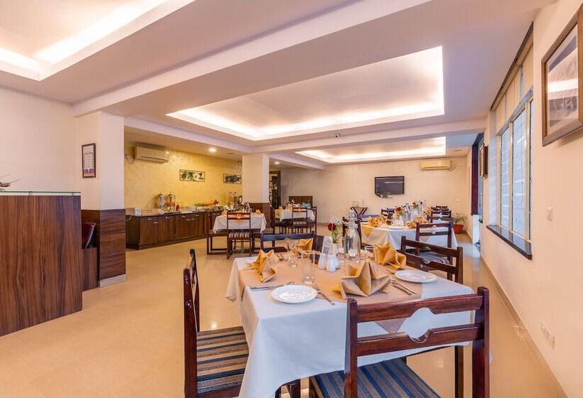 Rosewood Apartment Hotel   Pantnagar