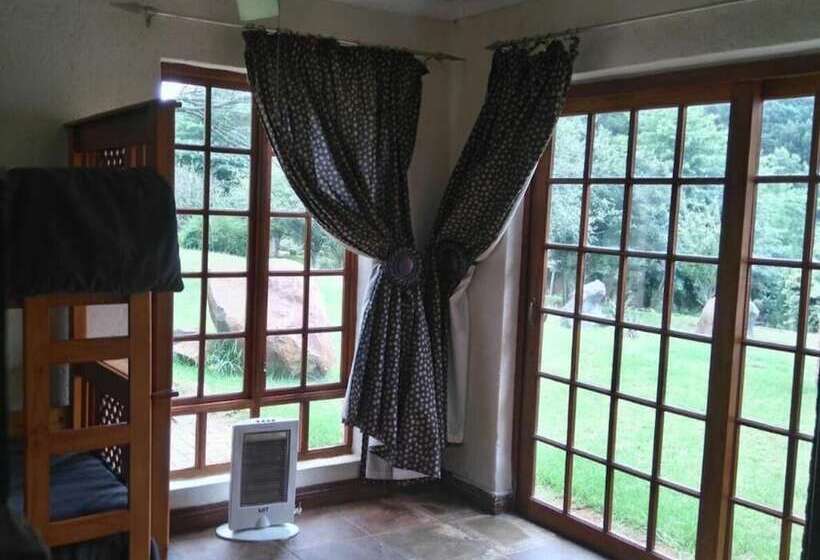 בית מלון כפרי Silver Mist Resort, Haenertsburg