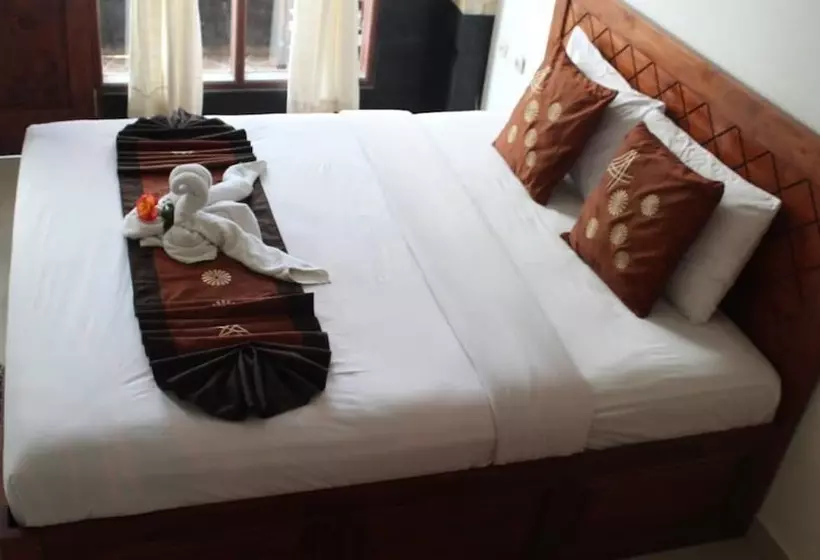 ペンション Amerta Sari Hotel & Restaurant