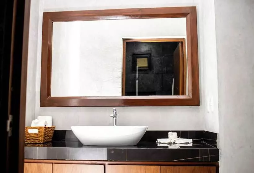 پانسیون Casa Tortuga Tulum Cenotes Park Inclusive