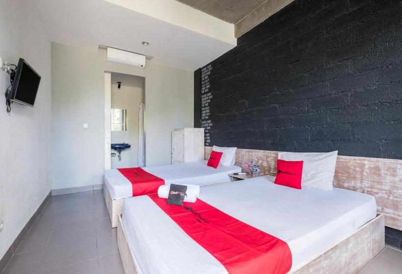 פנסיון Reddoorz @ Pecatu Ungasan