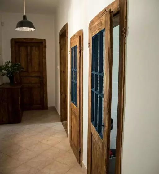 ペンション Liget Vendégház