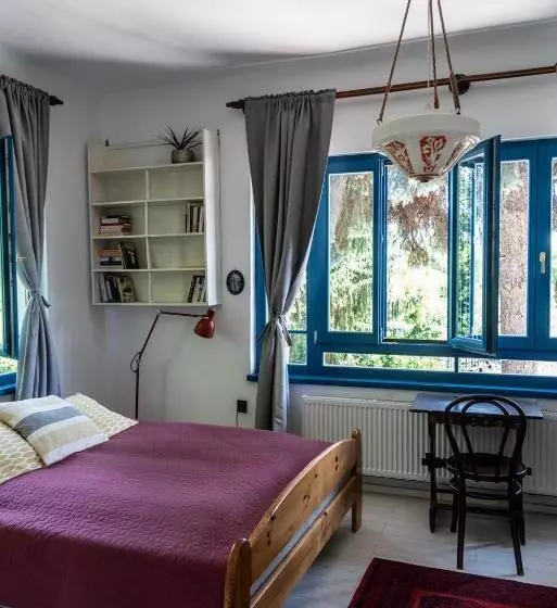 ペンション Liget Vendégház