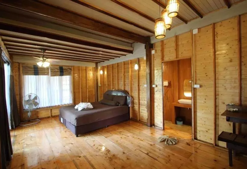 Pensionat Longbay Lipe Bungalow