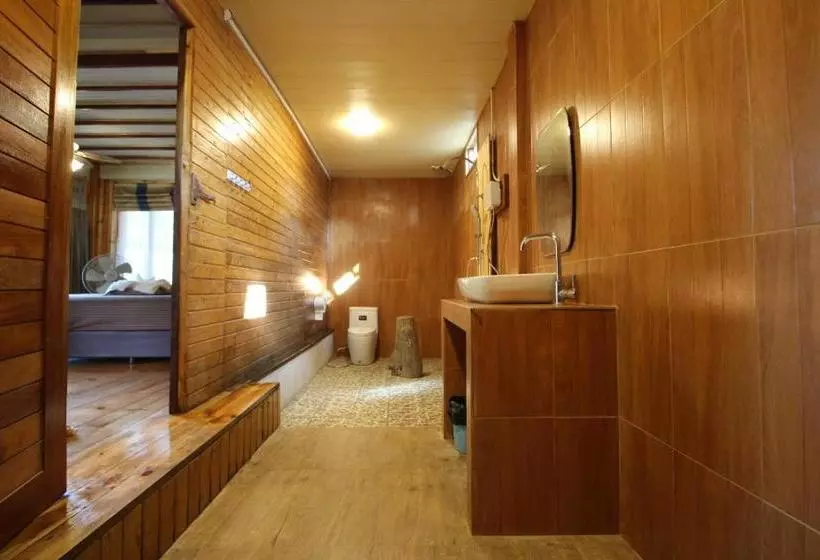 Pensionat Longbay Lipe Bungalow
