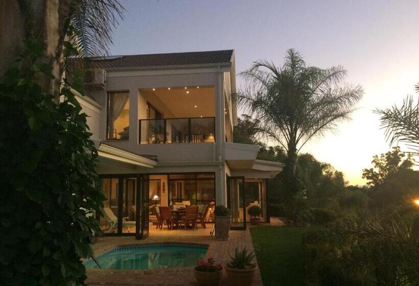 פנסיון Oewerpalms View