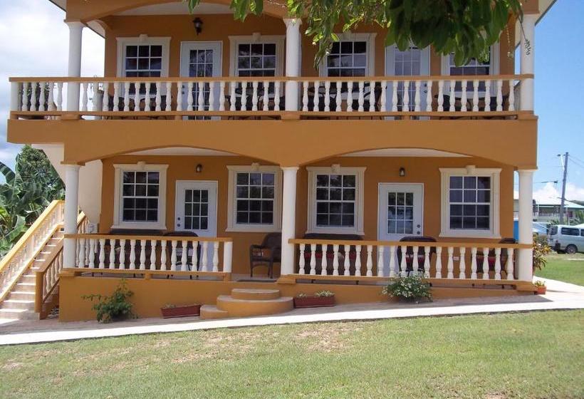 پانسیون Buccoo Reef View