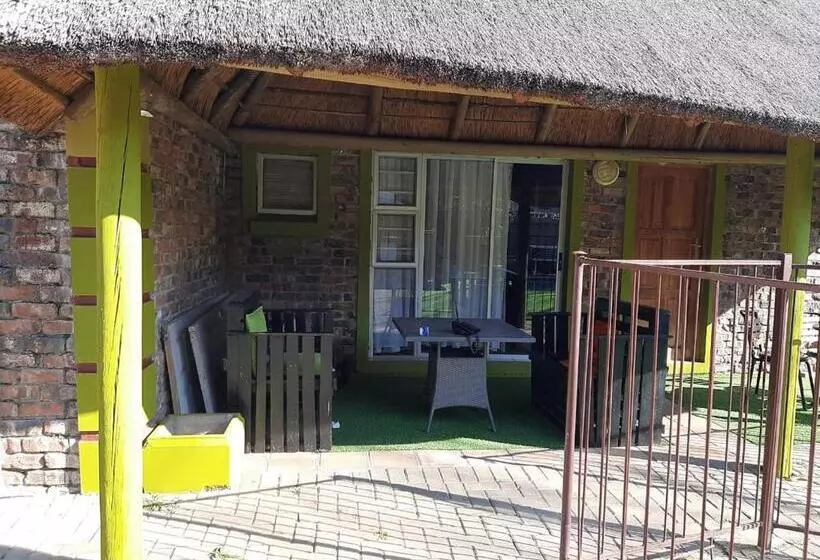 Majatalo Tukha Guesthouse