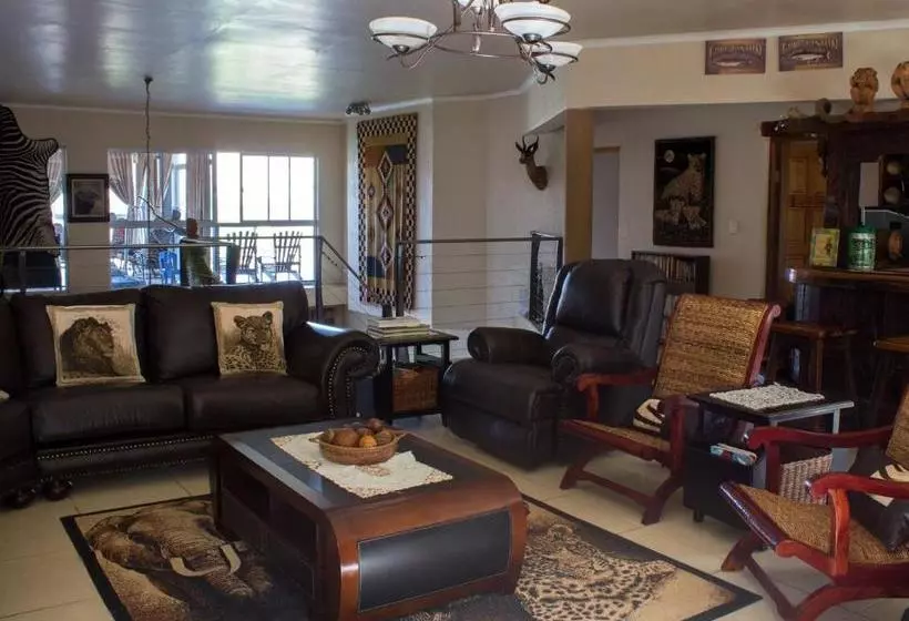 Majatalo Villacandilabra Guesthouse